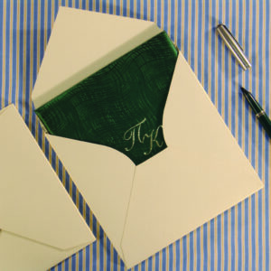 Φάκελο 0.8cm x 18,5cm x 18,5cm Κωδ. 159